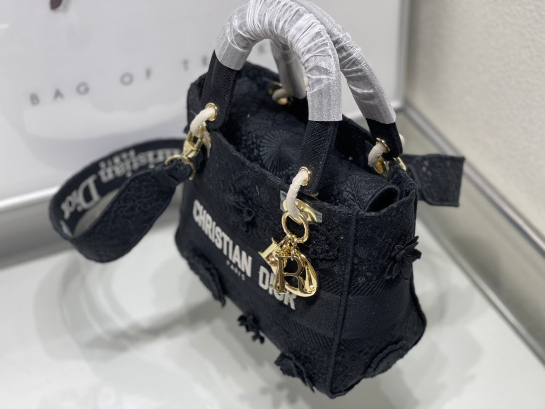 Dior d lite bag