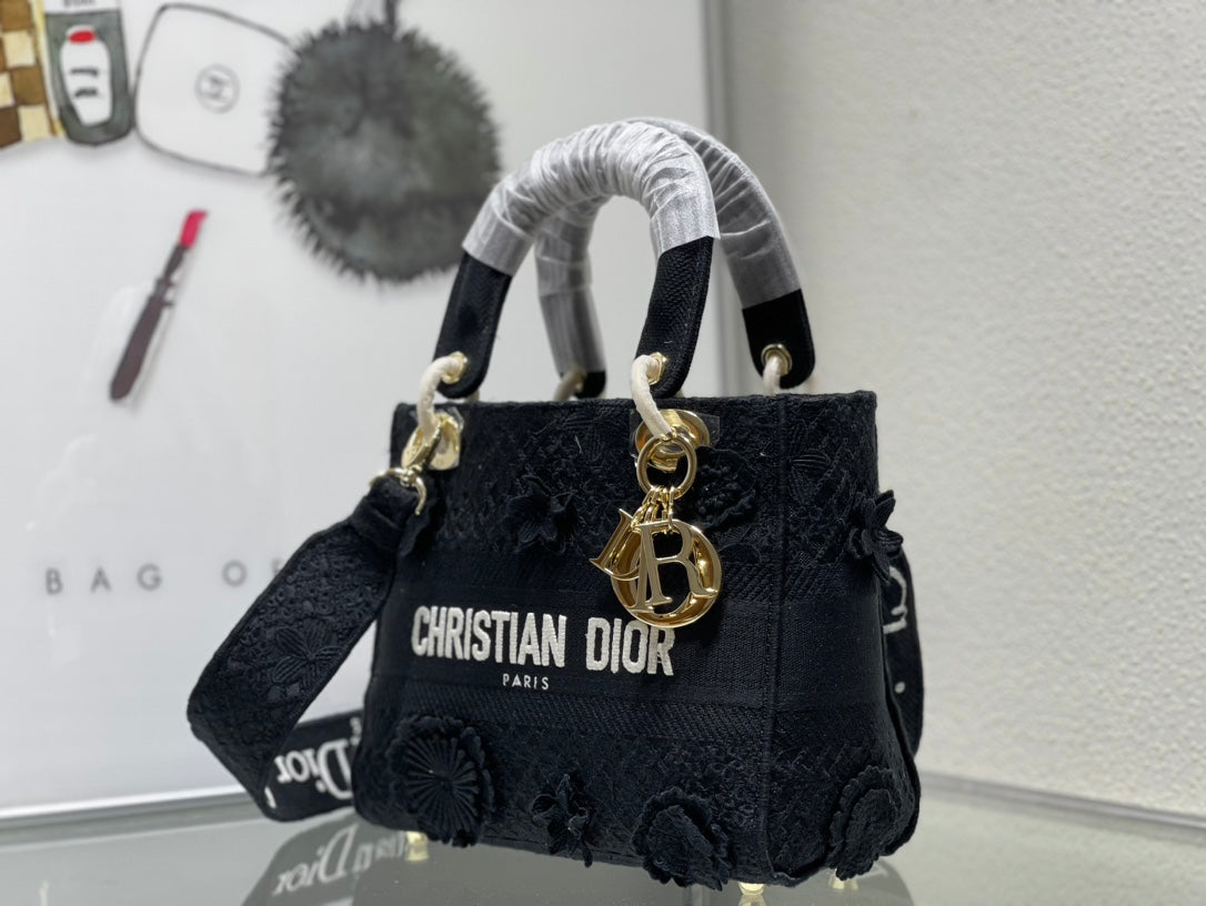 Dior d lite bag
