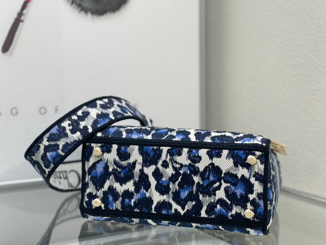 Dior lady d lite blue leopard