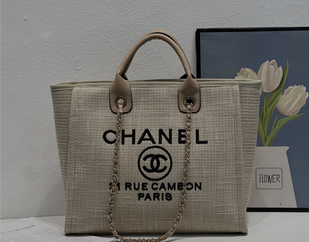 CC tote bag