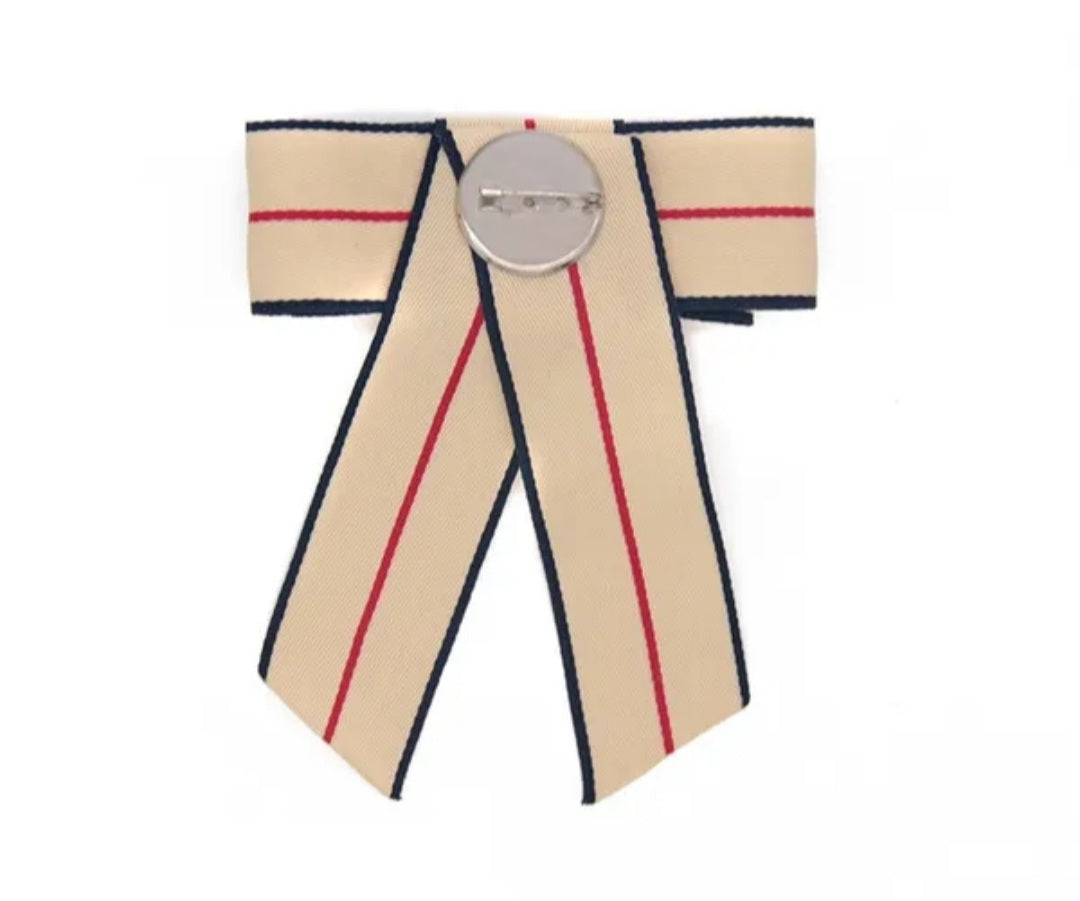 Fashionable bow