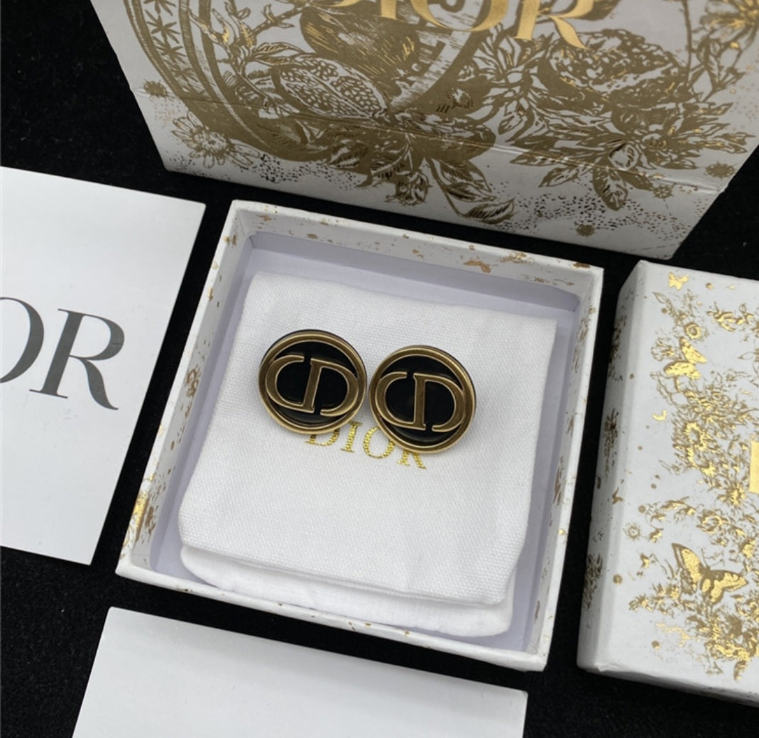 Petite dior earrings