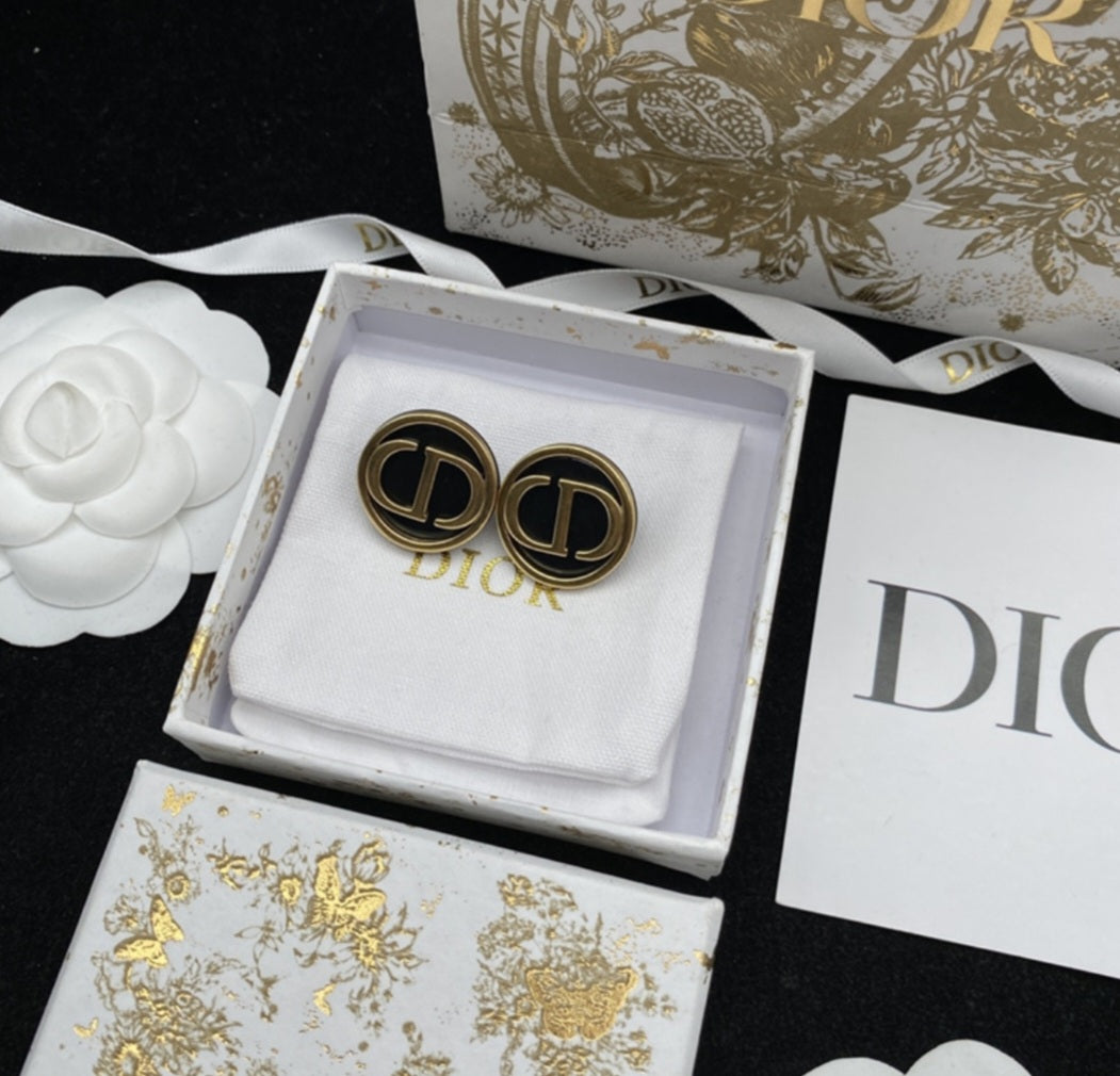 Petite dior earrings