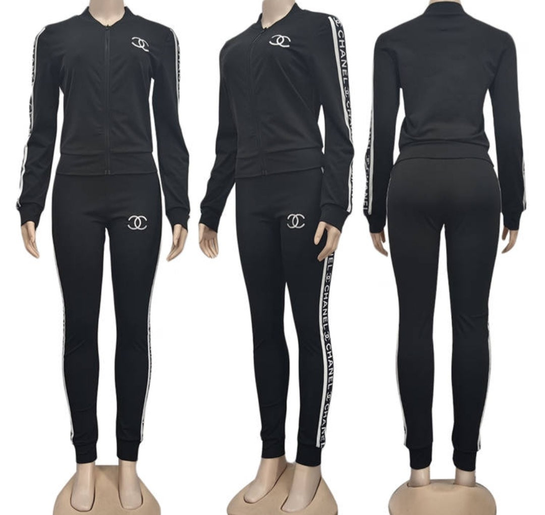CC tracking suit