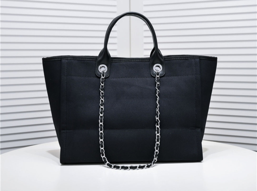CC Canvas Deauville Large Tote bag