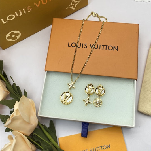 Louis Vuitton jewlery set