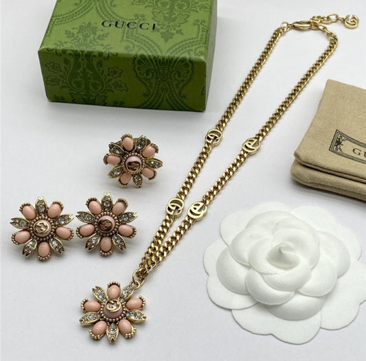 Gucci flower earrings necklace set