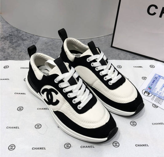 Sneakers styling chanel